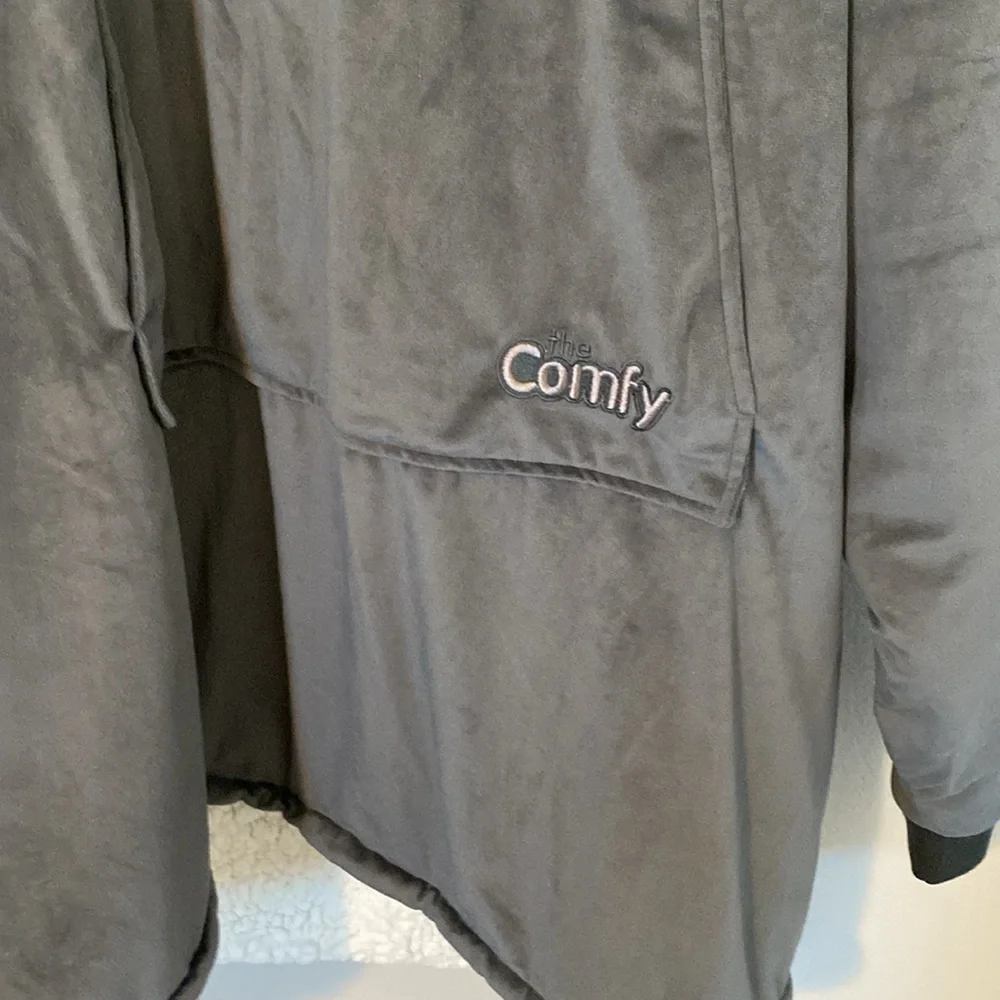 THE COMFY Original | Sherpa Lined Microfiber Fleece‎ Wearable Blanket,Oversized